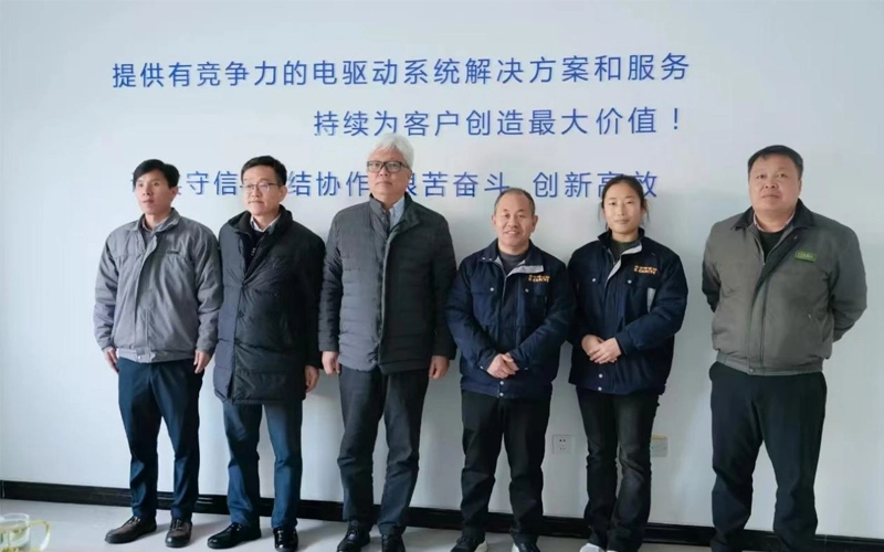 Nhiệt liệt chào đón những người bạn cũ với trái tim chân thành | Honest eDrive nhiệt liệt tiếp đón các nhà lãnh đạo của Clark