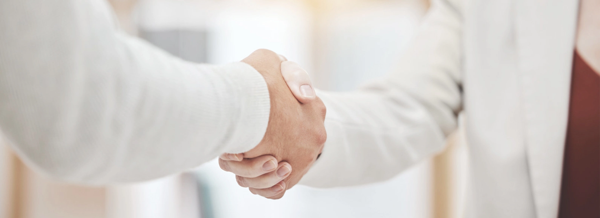 Liên hệ với chúng tôi